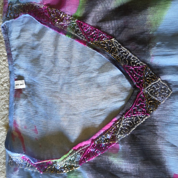 Embellished Floral Patterned Flowy Gauze Cover-up V-Neck Swim Dress - Picture 2 of 11